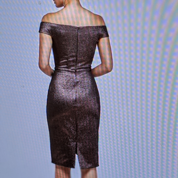 Cocktail dress. - Picture 3 of 6